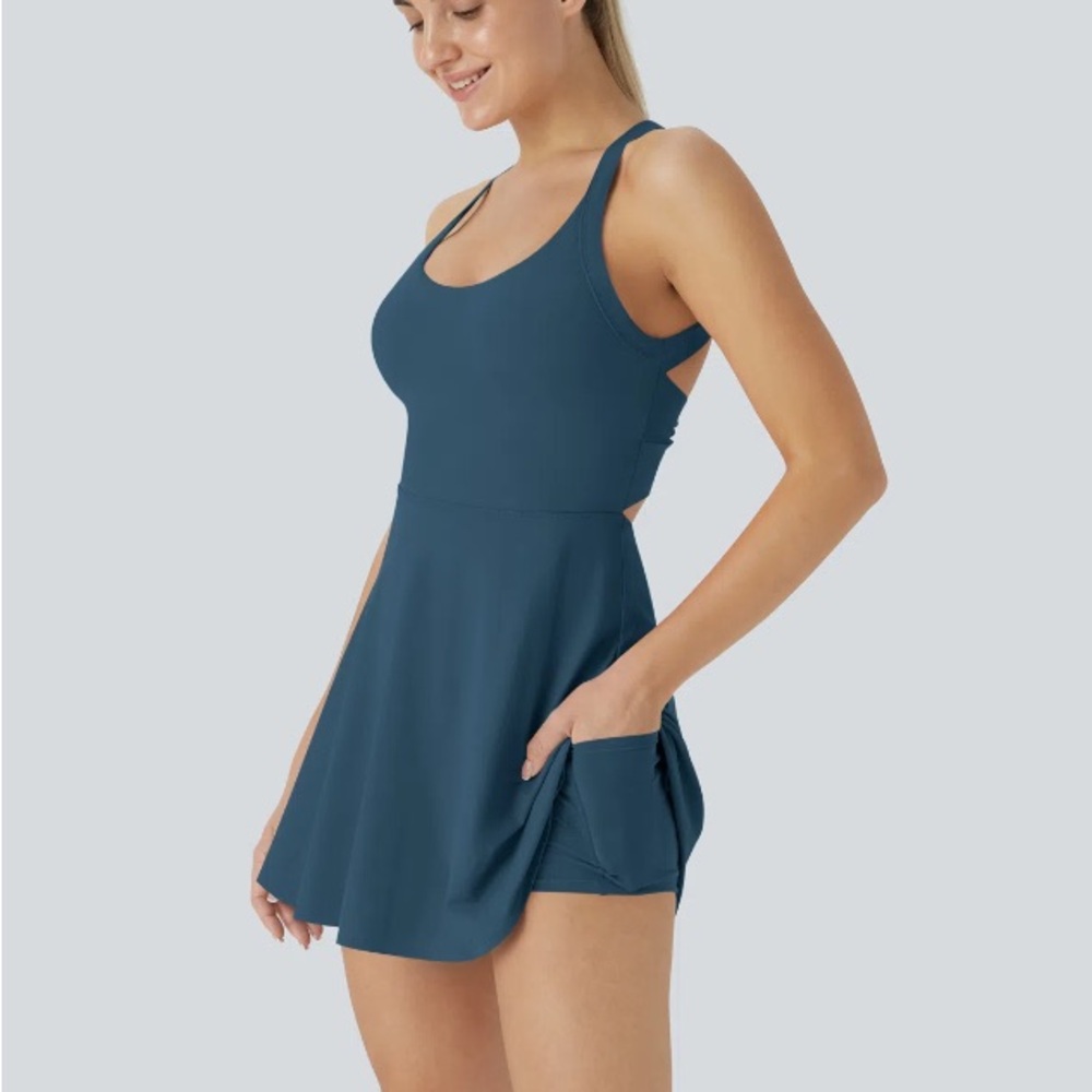 NWOT HALARA Women's Airy Backless Dress in Teal
